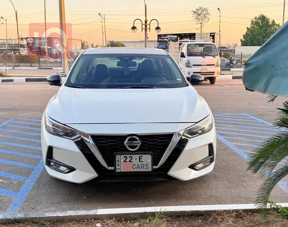 نيسان سنترا